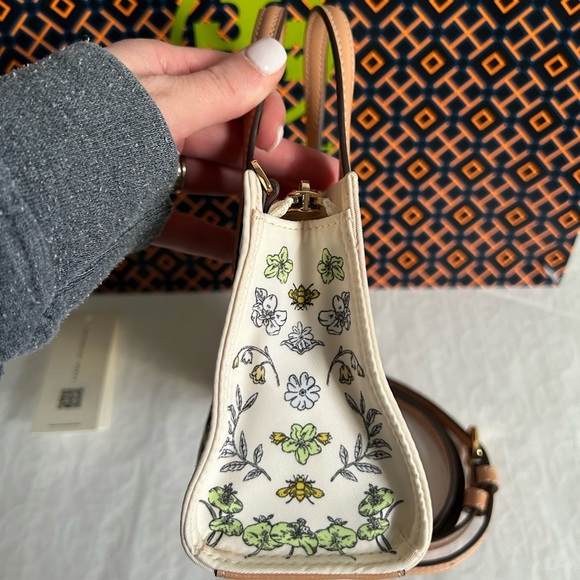 Tory Burch Ella Printed Nylon Mini Tote Bag Crossbody Meadow Gold Green Cream - Picture 3 of 9